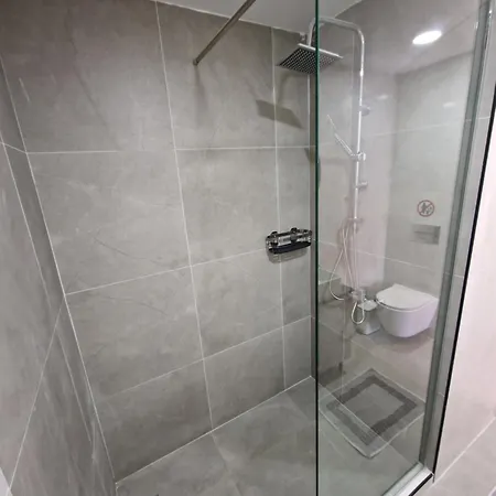 Closer Premium 1 Salonic